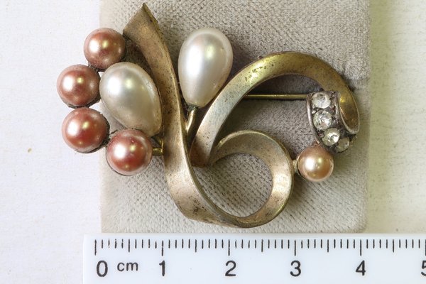 Alte Silber-Brosche mit Perlen
